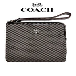 COACH Legacy Jacquard Corner Zip Small Wristlet Milk Black (F13311)(EUC)